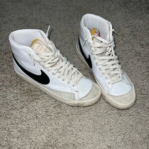 Woman’s Nike Blazers